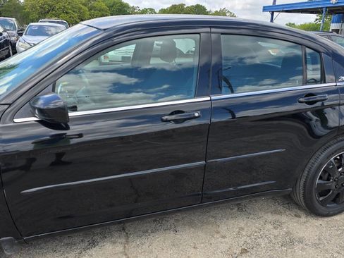 Used 2012 Chrysler 200 LX image 2