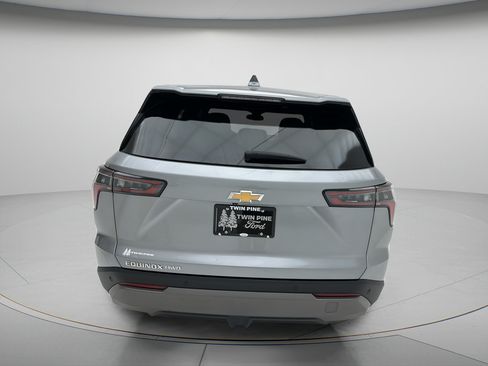 Used 2025 Chevrolet Equinox LT AWD/4WD image 7