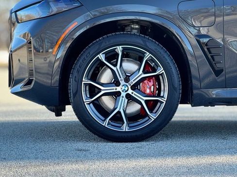 New 2026 BMW X5 xDrive50e w/ M Sport Package image 2