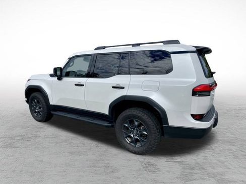 Used 2024 Lexus GX 550 image 5