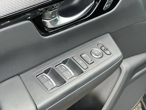 Used 2024 Honda CR-V EX-L image 17