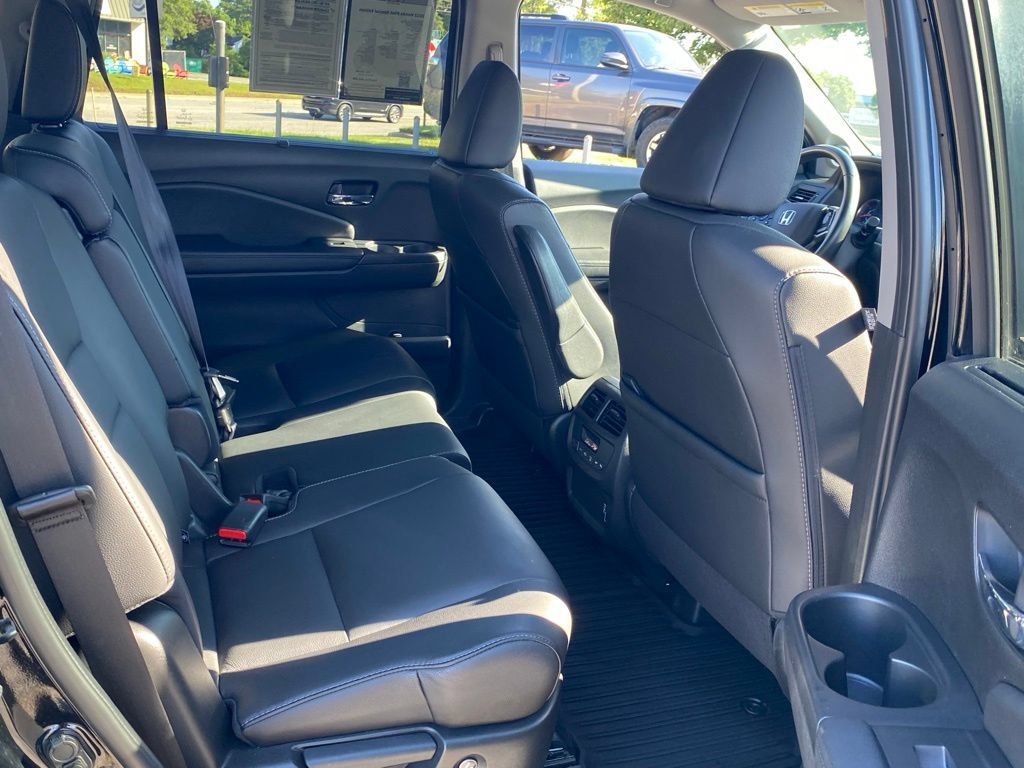 Used 2022 Honda Pilot Special Edition image 17