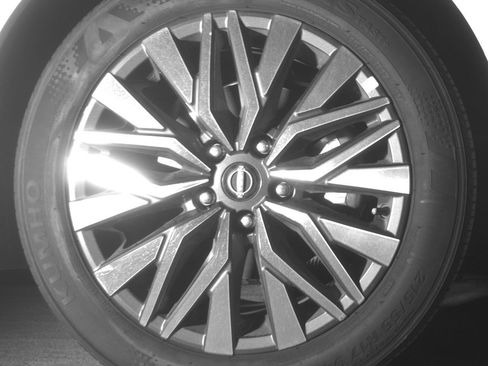 Used 2025 Nissan Altima 2.5 SV image 13