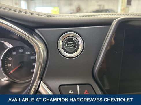 Used 2022 Chevrolet Blazer LT FWD image 22
