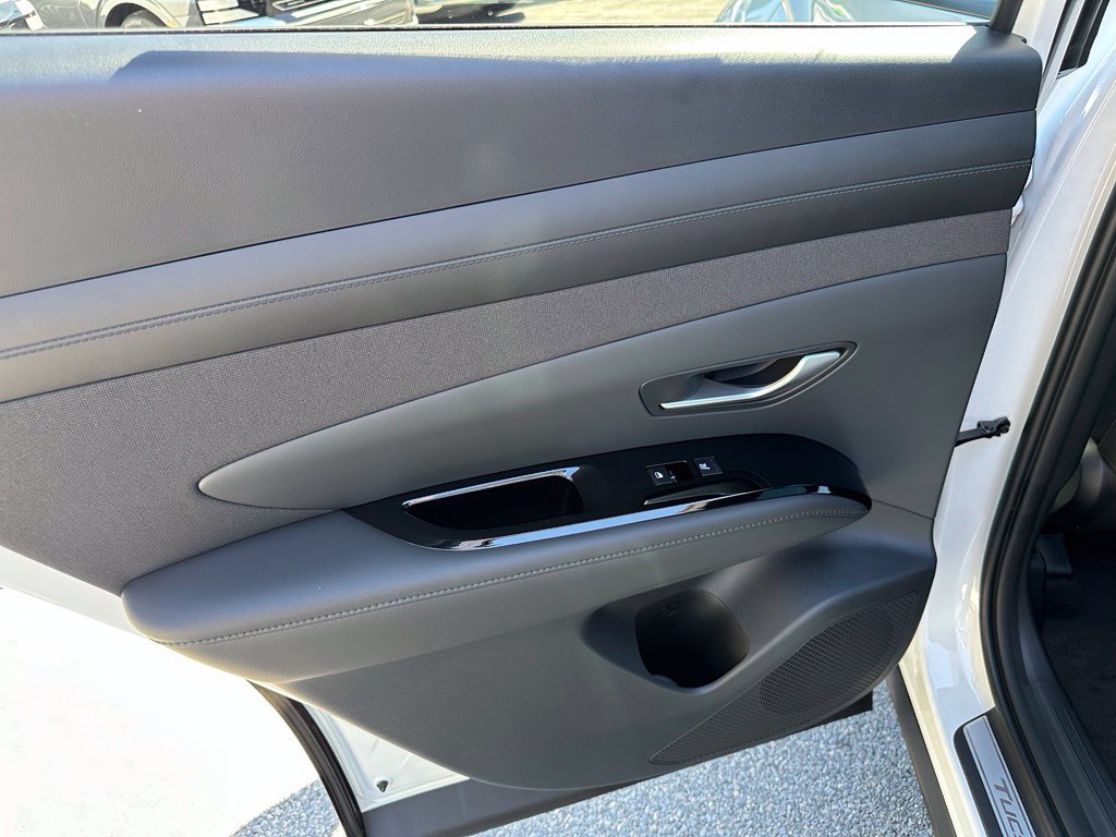 New 2026 Hyundai Tucson Limited AWD/4WD image 10