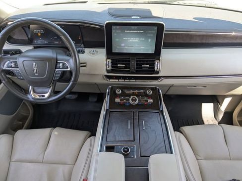 Used 2021 Lincoln Navigator Reserve w/ Luxury Package image 15
