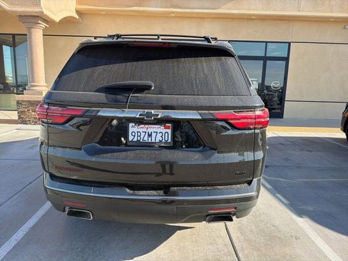Used 2022 Chevrolet Traverse Premier w/ Redline Edition AWD/4WD image 6
