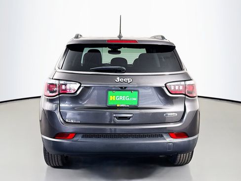 Used 2019 Jeep Compass Latitude w/ Popular Equipment Group image 8