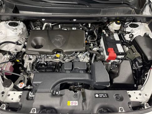 Certified 2025 Toyota RAV4 XLE FWD image 9