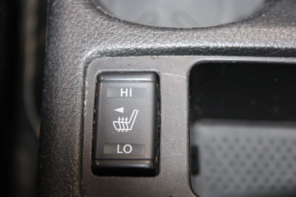 Used 2019 Nissan Rogue Sport SL w/ Premium Package FWD image 46