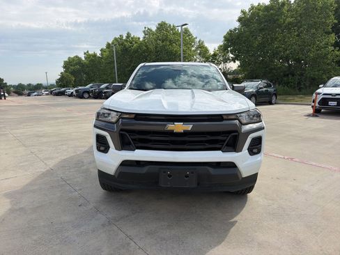 Used 2023 Chevrolet Colorado LT w/ LT Convenience Package RWD image 2
