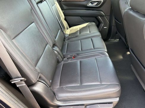 Used 2023 Chevrolet Tahoe LT w/ Luxury Package RWD image 30