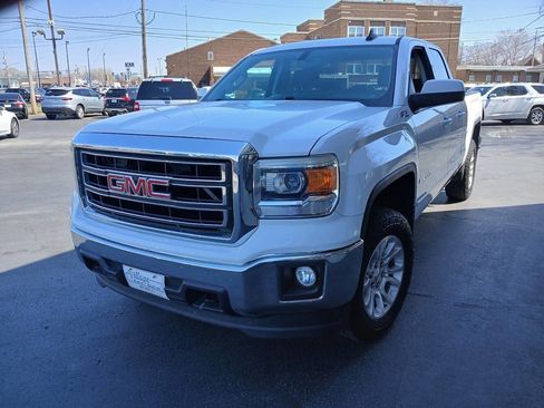 Used 2015 GMC Sierra 1500 SLE w/ SLE Value Package image 17