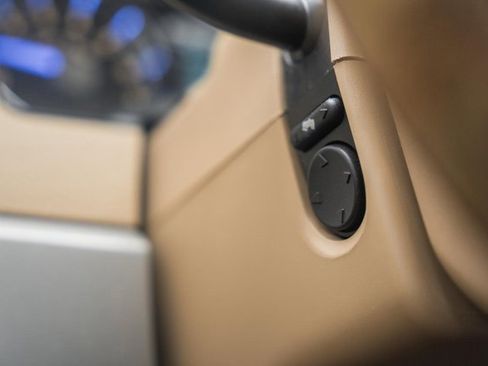 Used 2011 Ford F150 King Ranch w/ Off Road Pkg image 47