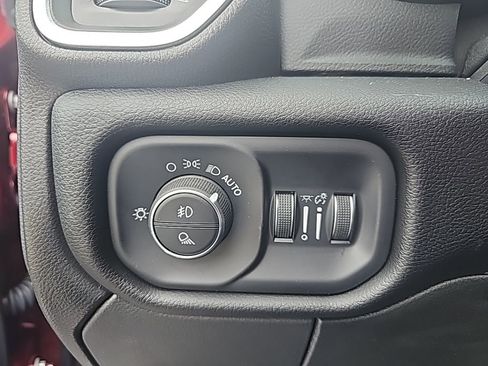 Used 2024 RAM 3500 Laramie w/ Towing Technology Group image 26