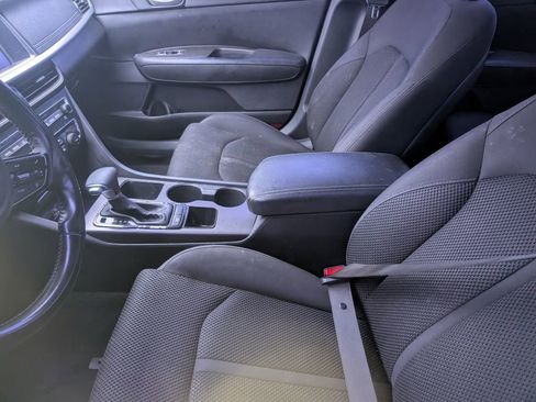 Used 2019 Kia Optima LX w/ LX Premium Package image 8