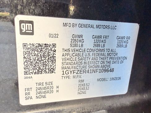 Used 2022 Cadillac XT4 Sport w/ LPO, ONYX Package FWD image 38