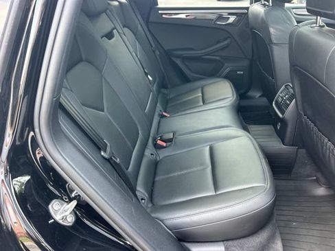 Used 2021 Porsche Macan S AWD/4WD image 24