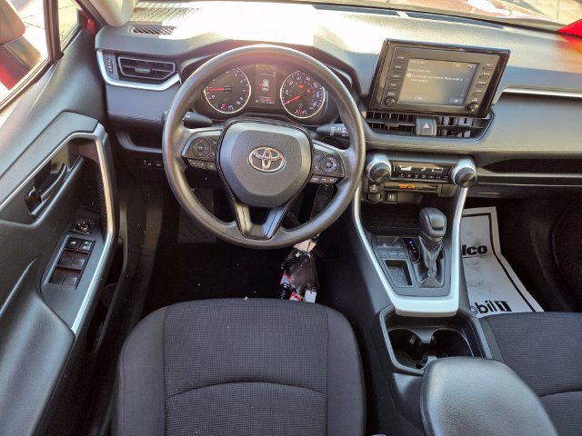 Used 2019 Toyota RAV4 LE w/ Carpet Mat Package FWD image 12