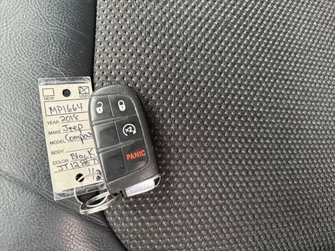 Used 2018 Jeep Compass Trailhawk image 29