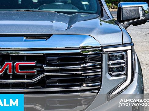 Used 2026 GMC Sierra 1500 SLT AWD/4WD image 15