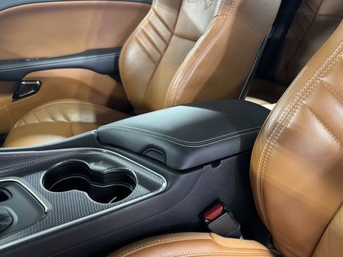 Used 2019 Dodge Challenger SRT Hellcat Redeye image 23