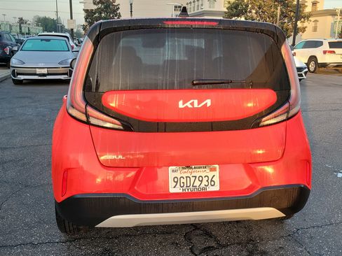 Used 2023 Kia Soul LX w/ Option Group 015 image 23