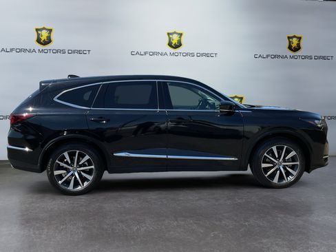 Used 2025 Acura MDX SH-AWD w/ Technology Package image 4