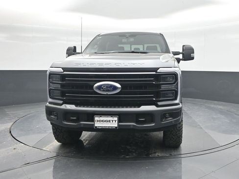 New 2026 Ford F250 Platinum w/ Tremor Off-Road Package image 5