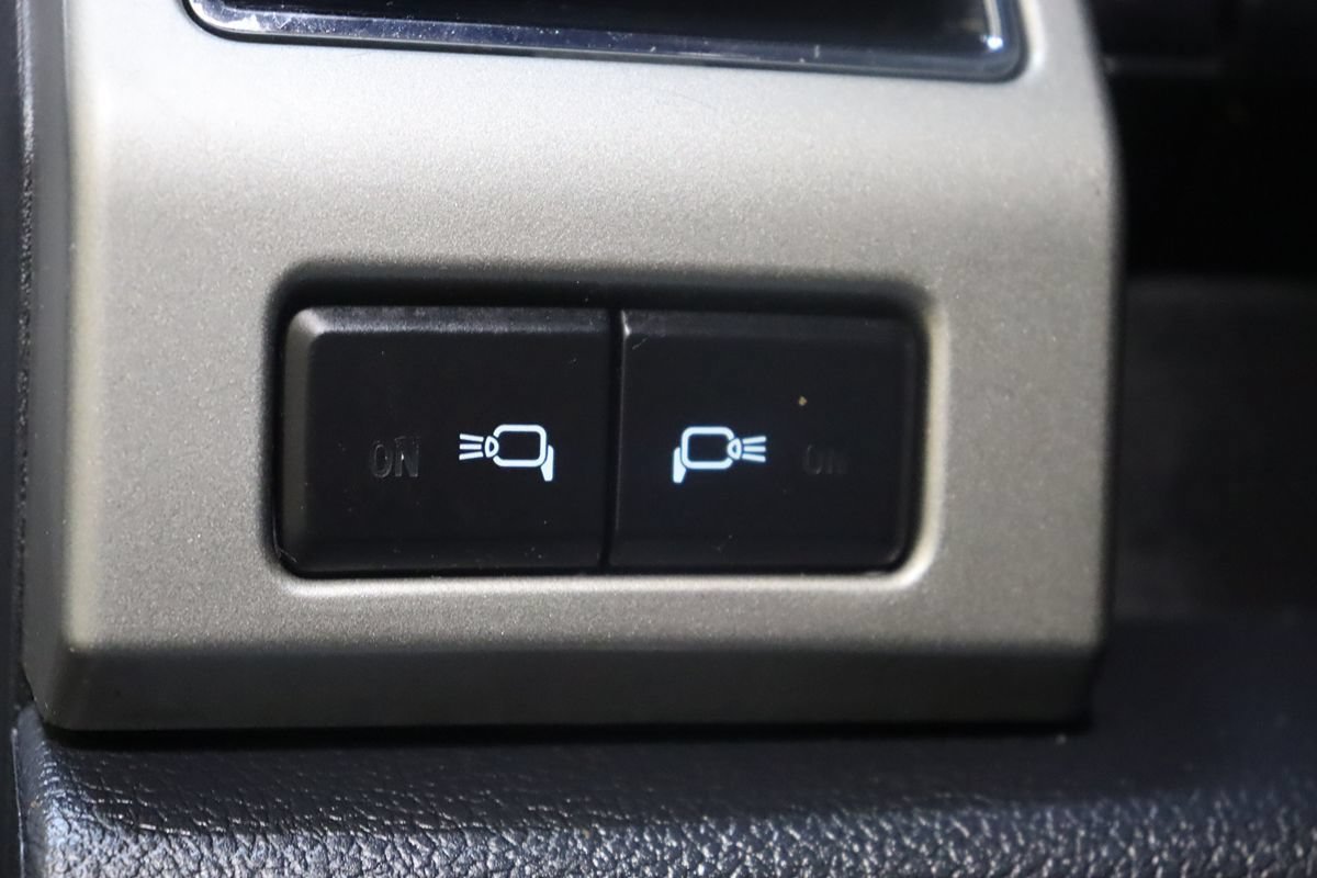 Used 2022 Ford F250 Lariat w/ Black Appearance Package AWD/4WD image 56