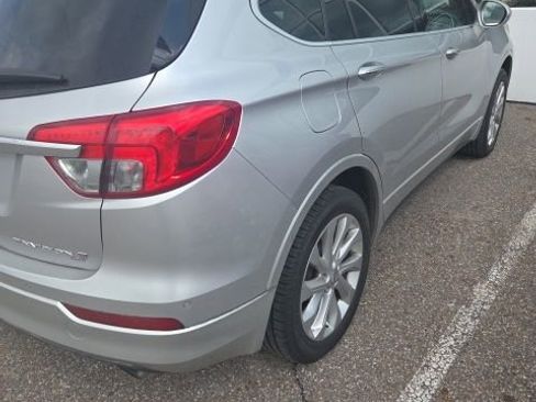 Used 2018 Buick Envision Premium image 3
