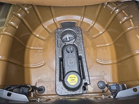 Used 2013 Ford Mustang Shelby GT500 RWD image 92