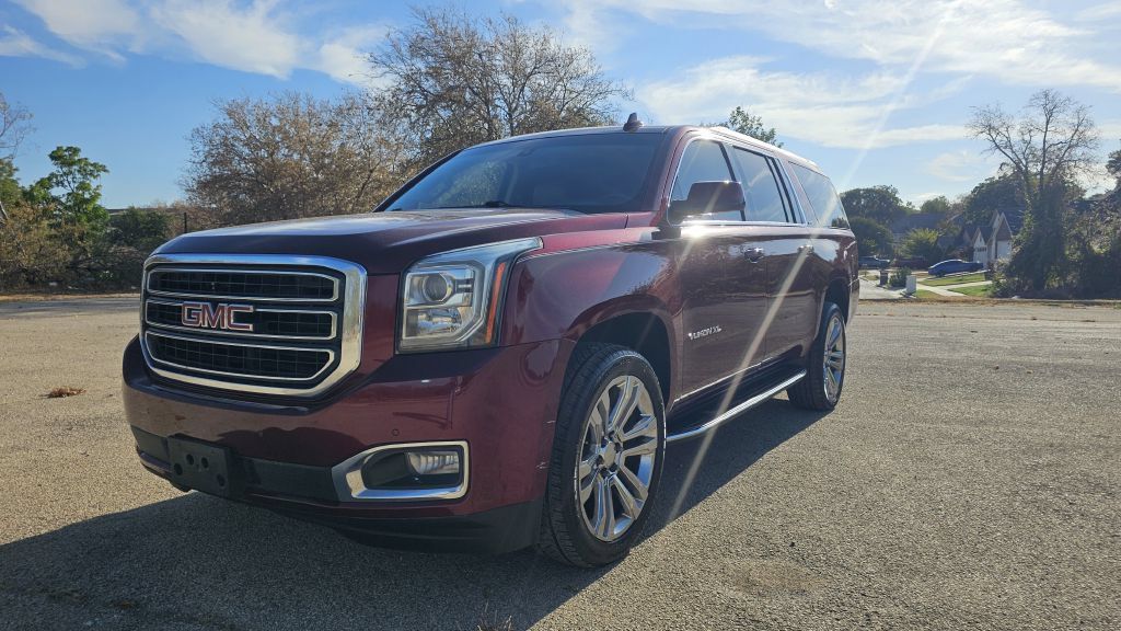 Used 2018 GMC Yukon XL SLE RWD image 1