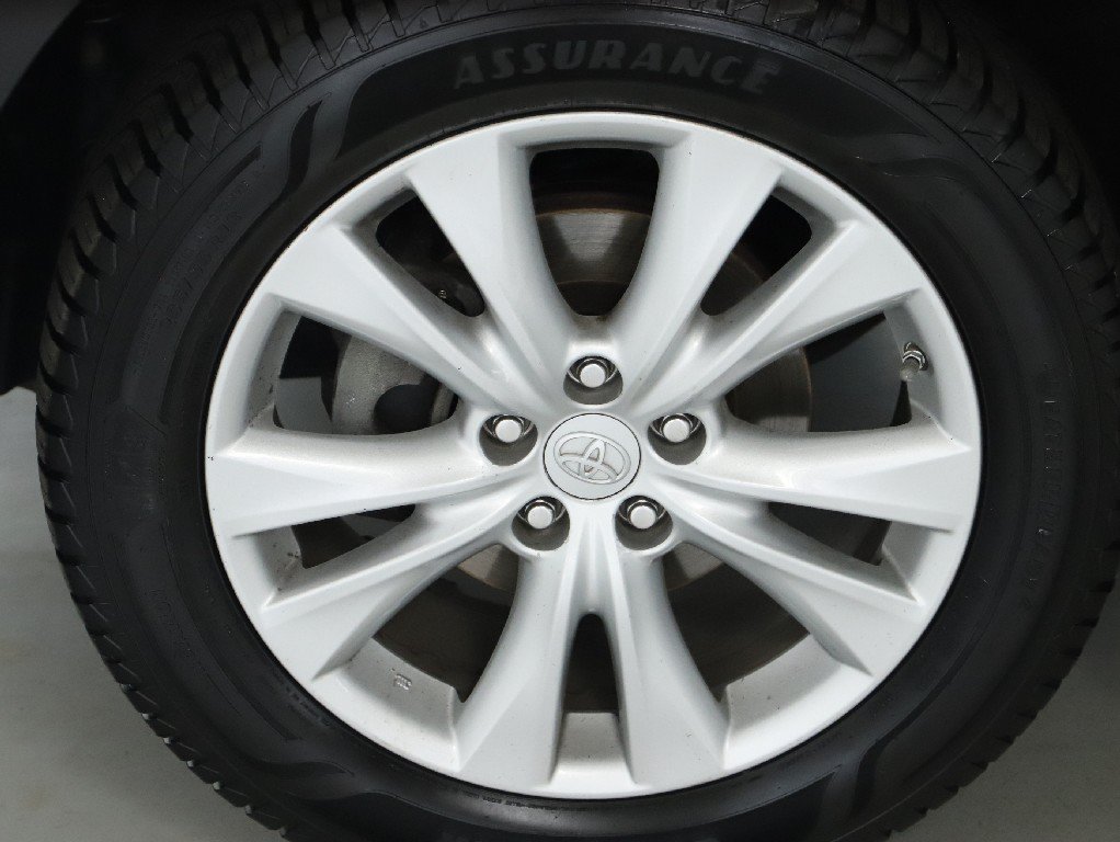 Used 2013 Toyota RAV4 Limited w/ Preferred Accessory Pkg AWD/4WD image 35