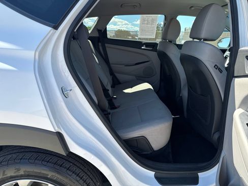 Used 2019 Hyundai Tucson SE AWD/4WD image 31