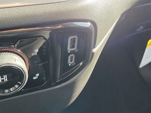 New 2026 Chevrolet Silverado 1500 LT image 10