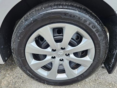 Used 2025 Toyota Corolla LE FWD image 22