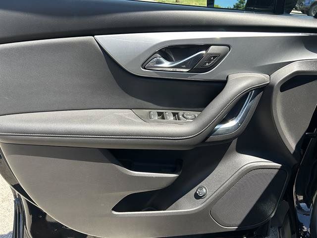 Certified 2019 Chevrolet Blazer LT FWD image 14