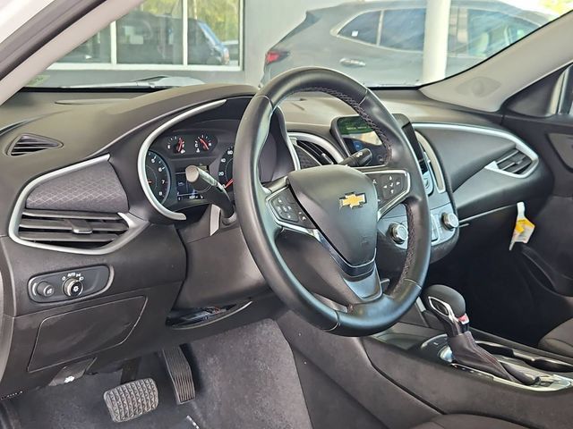 Used 2024 Chevrolet Malibu RS FWD image 11