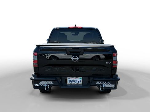Used 2024 Nissan Frontier SV RWD image 4