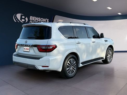Used 2022 Nissan Armada SV w/ SV Appearance Package RWD image 5