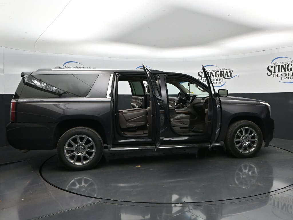 Used 2016 GMC Yukon XL Denali w/ Open Road Package RWD image 36