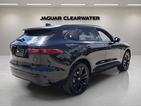 New 2026 Jaguar F-PACE R-Dynamic S image 5