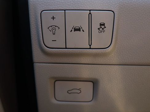 Used 2022 Kia K5 LXS image 41