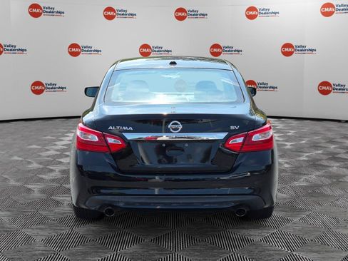 Used 2016 Nissan Altima 2.5 SV FWD image 4
