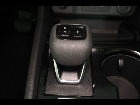 Used 2025 Nissan Rogue SV AWD/4WD image 26