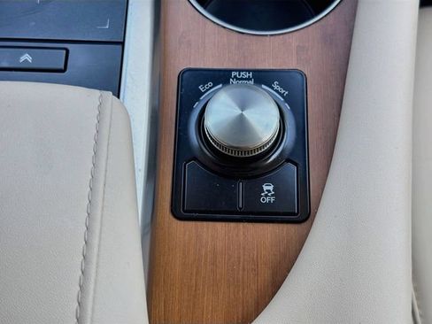 Certified 2022 Lexus RX 350 FWD w/ Premium Package image 30