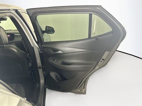 Used 2025 Buick Encore GX Preferred image 31