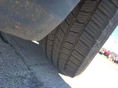 Used 2019 Ford Expedition Limited w/ Equipment Group 301A image 5