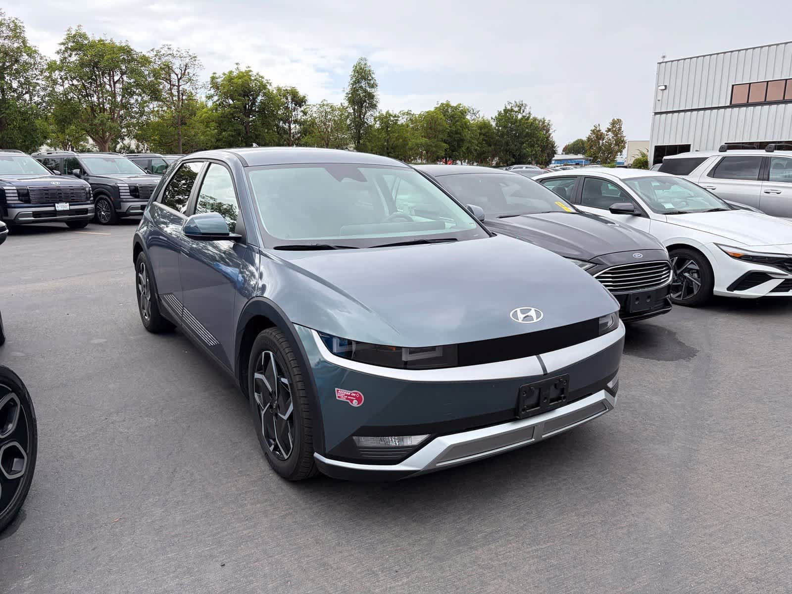 Certified 2024 Hyundai Ioniq 5 SE RWD image 2